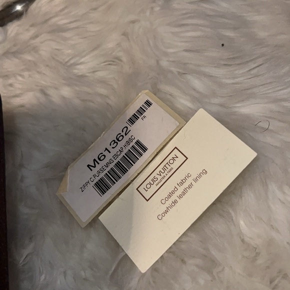 LOUIS VUITTON
Monogram 2015 Christmas Animation Zippy Coin Purse Hibiscus​​ - Picture 5 of 7